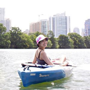 Meet your Posher, Connie